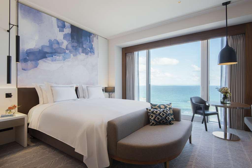 The David Kempinski Tel Aviv Room photo