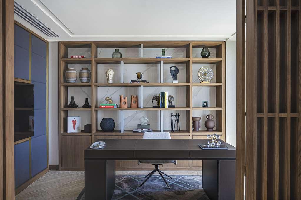The David Kempinski Tel Aviv Room photo